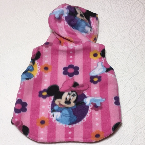 18m? (4/$20) Minnie Mouse Fleece Hooded Vest - Picture 9 of 16